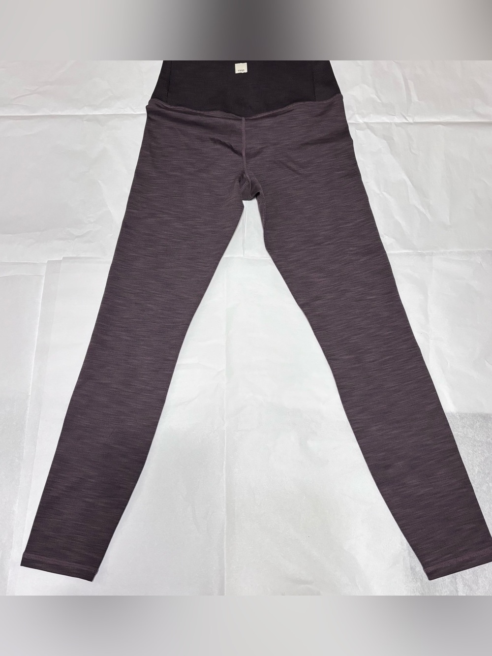 Vuori VW442 Daily Rib Leggings Small High Rise Mauve Purple Hidden Pocket Yoga